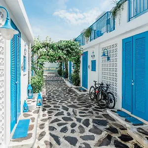 the-blue-loft-canggu-free-scooter-use.hotelsseminyak.net/